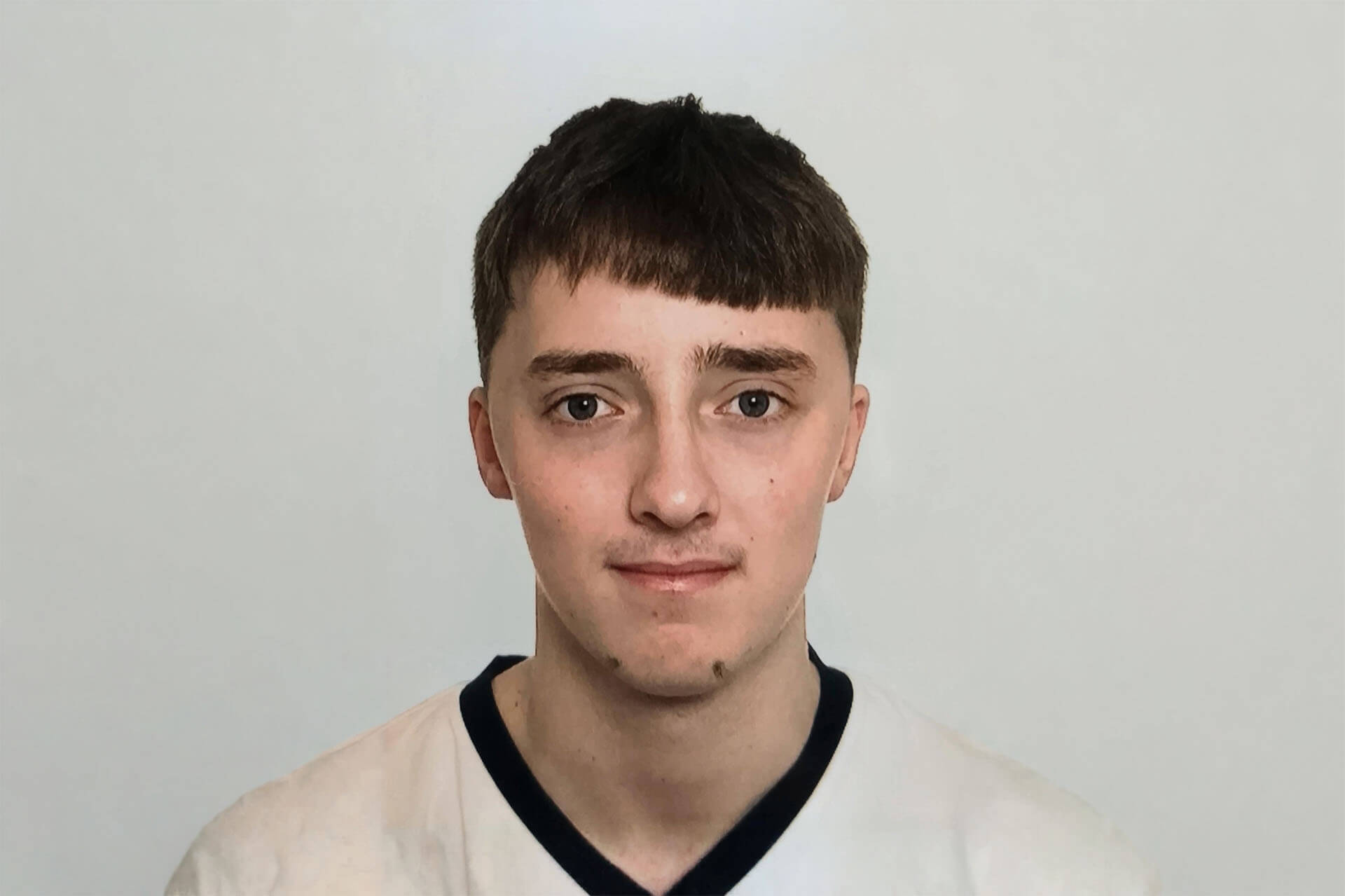 <h3>Jonas Rinderer</h3><p>(Tischtennis)</p><p><strong>Bronze im Einzel und Team bei der Jugend EM, 2. Platz Deutsche<br />Meisterschaft im Einzel, Deutscher Meister im Doppel</strong></p>